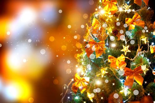 Christmas lights on a Christmas tree | Dawson Electric